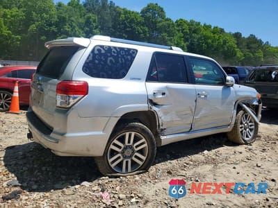 Trzecie zdjęcie samochodu z tyłu: 2011 TOYOTA 4RUNNER LIMITED VIN:JTEZU5JR9B5020741 - miniatura