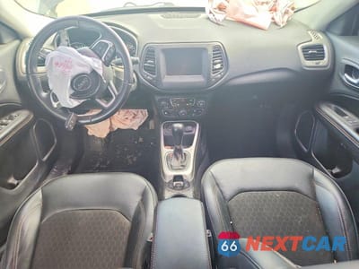 Zdjęcie 8 z 13 samochodu: 2020 JEEP COMPASS LATITUDE VIN:3C4NJCBB8LT252699 - miniatura