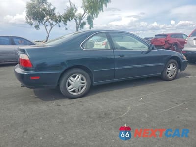 Trzecie zdjęcie samochodu z tyłu: 1997 HONDA ACCORD EX VIN:1HGCD7251VA033949 - miniatura