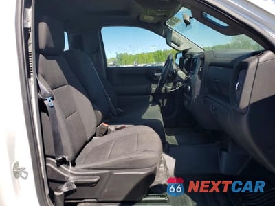 Zdjęcie 10 z 12 samochodu: 2020 CHEVROLET SILVERADO C1500 VIN:3GCNWAEF6LG387614 - miniatura
