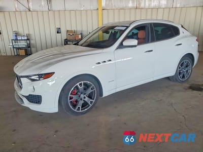 2018 MASERATI LEVANTE LUXURY ZN661XUL9JX295966 - główne zdjęcie licytacji z USA - miniatura