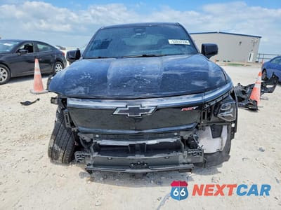Piąte zdjęcie samochodu w środku: 2024 CHEVROLET SILVERADO RST VIN:1GC40ZEL8RU301579 - miniatura