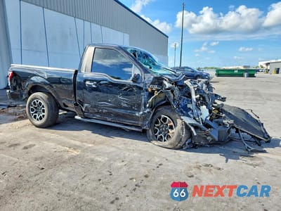 Czwarte zdjęcie samochodu z boku: 2017 FORD F150 VIN:1FTMF1C81HKE06814 - miniatura