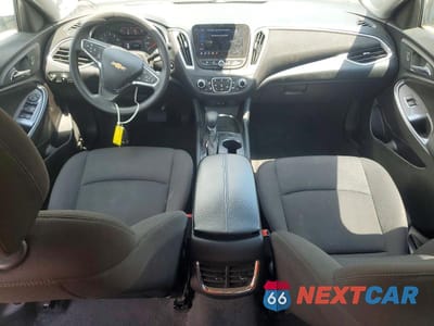 Zdjęcie 8 z 12 samochodu: 2024 CHEVROLET MALIBU LT VIN:1G1ZD5ST4RF116806 - miniatura