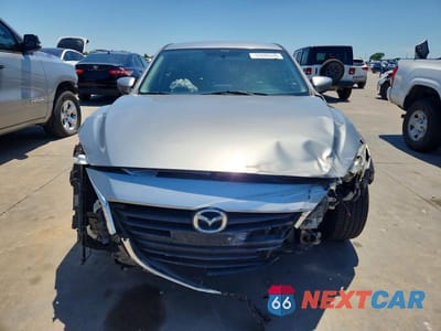Piąte zdjęcie samochodu w środku: 2015 MAZDA 3 TOURING VIN:3MZBM1V70FM193150 - miniatura