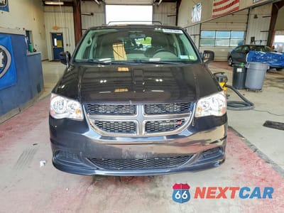 Piąte zdjęcie samochodu w środku: 2016 DODGE GRAND CARAVAN SXT VIN:2C4RDGCG6GR384184 - miniatura