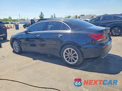 Drugie zdjęcie samochodu z przodu: 2019 MERCEDES-BENZ A 220 VIN:WDD3G4EB9KW019307 - miniatura