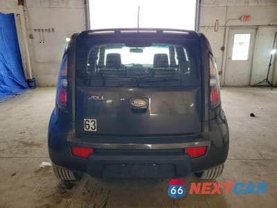 Zdjęcie 6 z 12 samochodu: 2010 KIA SOUL + VIN:KNDJT2A24A7132095 - miniatura
