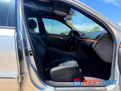 Piąte zdjęcie samochodu w środku: 2006 MERCEDES-BENZ E 350 VIN:WDBUF56J56A948487 - miniatura