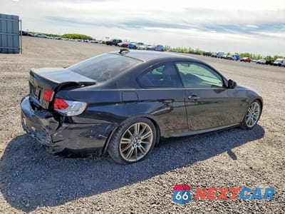 Trzecie zdjęcie samochodu z tyłu: 2011 BMW 335 XI VIN:WBAKF9C51BE671845 - miniatura