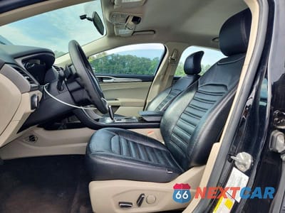 Zdjęcie 7 z 13 samochodu: 2018 FORD FUSION SE VIN:3FA6P0HD5JR128755 - miniatura