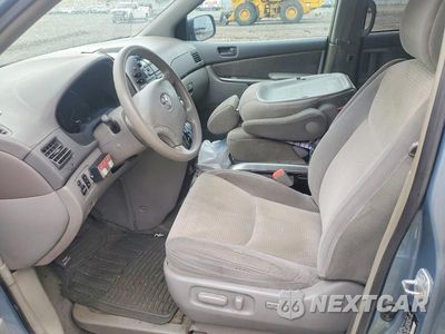 Zdjęcie 7 z 13 samochodu: 2006 TOYOTA SIENNA LE 8 PASSENGER VIN:5TDZA23C76S566829 - miniatura