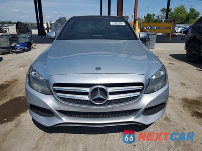 Piąte zdjęcie samochodu w środku: 2018 MERCEDES-BENZ C 300 VIN:WDDWF4JB2JR333108 - miniatura