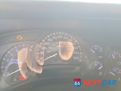 Zdjęcie 9 z 13 samochodu: 2005 CHEVROLET SUBURBAN C1500 VIN:3GNEC16Z55G265967 - miniatura
