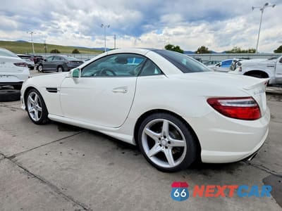 Drugie zdjęcie samochodu z przodu: 2014 MERCEDES-BENZ SLK 350 VIN:WDDPK5HA4EF088161 - miniatura