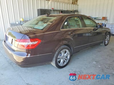 Trzecie zdjęcie samochodu z tyłu: 2011 MERCEDES-BENZ E 350 VIN:WDDHF5GB9BA410076 - miniatura