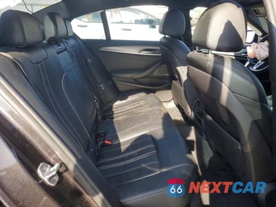 Zdjęcie 10 z 12 samochodu: 2018 BMW 540 I VIN:WBAJE5C58JWA97487 - miniatura