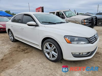 Czwarte zdjęcie samochodu z boku: 2012 VOLKSWAGEN PASSAT SE VIN:1VWBN7A39CC036457 - miniatura