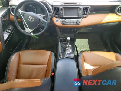 Zdjęcie 8 z 13 samochodu: 2017 TOYOTA RAV4 HV LIMITED VIN:JTMDJREV3HD137848 - miniatura