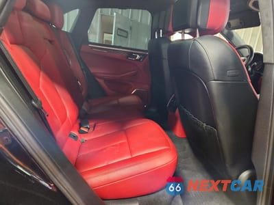 Zdjęcie 10 z 13 samochodu: 2017 PORSCHE MACAN TURBO VIN:WP1AF2A55HLB60098 - miniatura