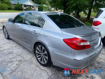 Trzecie zdjęcie samochodu z tyłu: 2013 HYUNDAI GENESIS 5.0L VIN:KMHGC4DHXDU241748 - miniatura