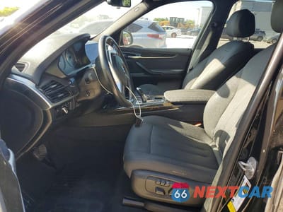Zdjęcie 7 z 13 samochodu: 2017 BMW X5 SDRIVE35I VIN:5UXKR2C35H0X06407 - miniatura