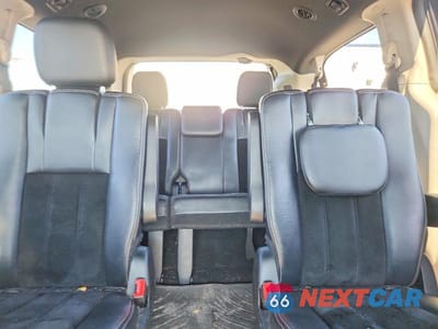 Zdjęcie 10 z 14 samochodu: 2017 DODGE GRAND CARAVAN SXT VIN:2C4RDGCGXHR857103 - miniatura