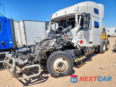 Drugie zdjęcie samochodu z przodu: 2023 VOLVO VNL SEMI TRUCK VIN:4V4NC9EH2PN330949 - miniatura