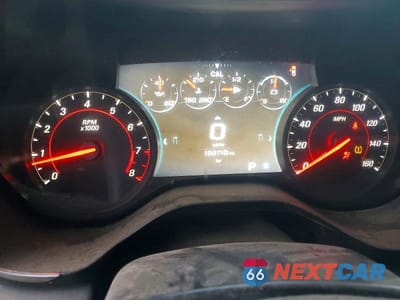 Zdjęcie 9 z 13 samochodu: 2017 CHEVROLET CAMARO LT VIN:1G1FD3DS9H0105295 - miniatura