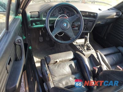 Zdjęcie 8 z 12 samochodu: 1988 BMW 325 I VIN:WBABB1302J8272652 - miniatura
