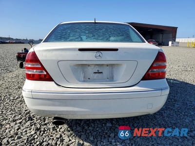 Zdjęcie 6 z 12 samochodu: 2005 MERCEDES-BENZ C 230K SPORT SEDAN VIN:WDBRF40JX5F686301 - miniatura