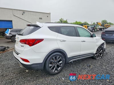 Trzecie zdjęcie samochodu z tyłu: 2018 HYUNDAI SANTA FE SPORT 2.0T ULTIMATE VIN:5XYZWDLA1JG541930 - miniatura