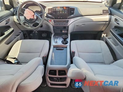 Zdjęcie 8 z 13 samochodu: 2021 HONDA PILOT EX VIN:5FNYF5H30MB023394 - miniatura