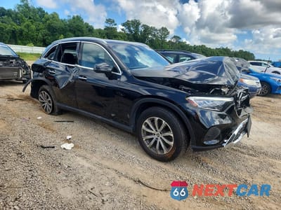 Czwarte zdjęcie samochodu z boku: 2024 MERCEDES-BENZ GLC 300 4MATIC VIN:W1NKM4HB4RF108926 - miniatura