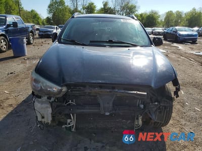 Piąte zdjęcie samochodu w środku: 2015 MITSUBISHI OUTLANDER SPORT SE VIN:4A4AR4AU4FE014717 - miniatura