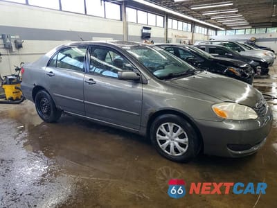 Czwarte zdjęcie samochodu z boku: 2006 TOYOTA COROLLA LE VIN:1NXBR32E46Z685111 - miniatura