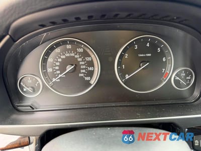 Zdjęcie 8 z 10 samochodu: 2016 BMW X5 SDRIVE35I VIN:5UXKR2C59G0R69371 - miniatura