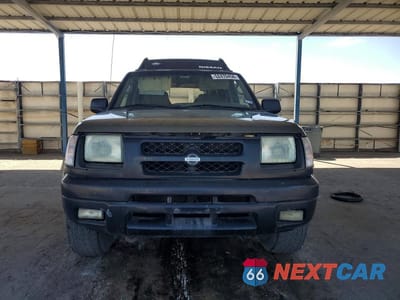 Piąte zdjęcie samochodu w środku: 2001 NISSAN XTERRA XE-V6 VIN:5N1ED28T41C589876 - miniatura