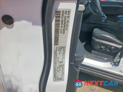 Zdjęcie 13 z 13 samochodu: 2023 JEEP GRAND CHEROKEE LIMITED VIN:1C4RJHBG9PC542235 - miniatura