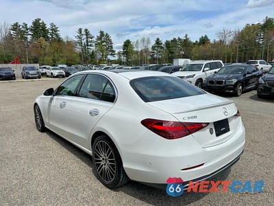 Trzecie zdjęcie samochodu z tyłu: 2023 MERCEDES-BENZ C 300 4MATIC VIN:W1KAF4HB1PR077150 - miniatura