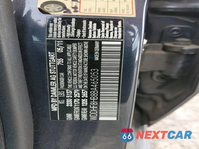 Zdjęcie 12 z 12 samochodu: 2011 MERCEDES-BENZ E 350 4MATIC VIN:WDDHF8HB8BA465053 - miniatura
