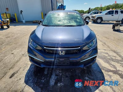 Piąte zdjęcie samochodu w środku: 2019 HONDA CIVIC LX VIN:2HGFC2F65KH508831 - miniatura