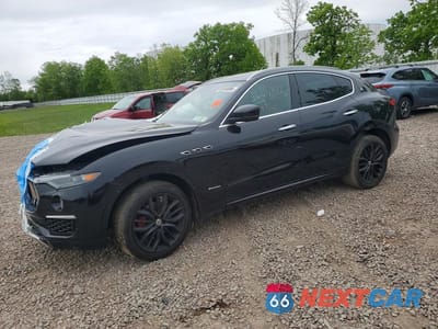 2019 MASERATI LEVANTE LUXURY ZN661XUL7KX338637 - główne zdjęcie licytacji z USA - miniatura
