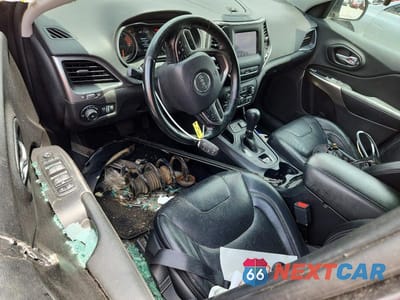 Zdjęcie 8 z 14 samochodu: 2021 JEEP CHEROKEE LATITUDE LUX VIN:1C4PJLMX8MD119885 - miniatura