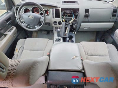 Zdjęcie 8 z 12 samochodu: 2008 TOYOTA TUNDRA SR5 VIN:5TBEV54158S479167 - miniatura