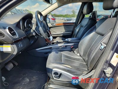 Zdjęcie 7 z 13 samochodu: 2011 MERCEDES-BENZ GL 550 4MATIC VIN:4JGBF8GE3BA654667 - miniatura