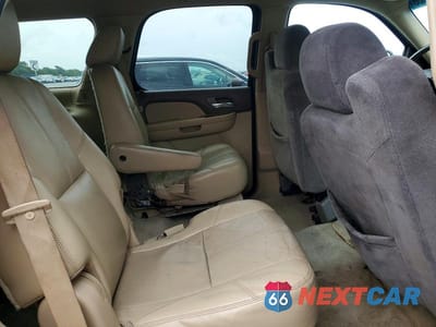 Zdjęcie 11 z 14 samochodu: 2013 CHEVROLET TAHOE C1500 LT VIN:1GNSCBE08DR376071 - miniatura