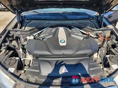 Zdjęcie 12 z 13 samochodu: 2015 BMW X5 XDRIVE50I VIN:5UXKR6C51F0J77611 - miniatura