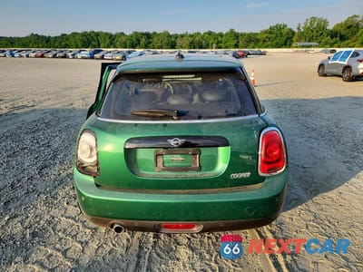 Zdjęcie 6 z 12 samochodu: 2020 MINI COOPER VIN:WMWXU7C04L2M10409 - miniatura