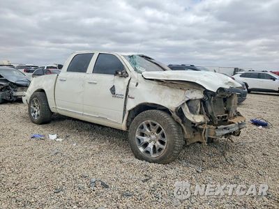 Czwarte zdjęcie samochodu z boku: 2017 RAM 1500 LONGHORN VIN:1C6RR7PT1HS636813 - miniatura
